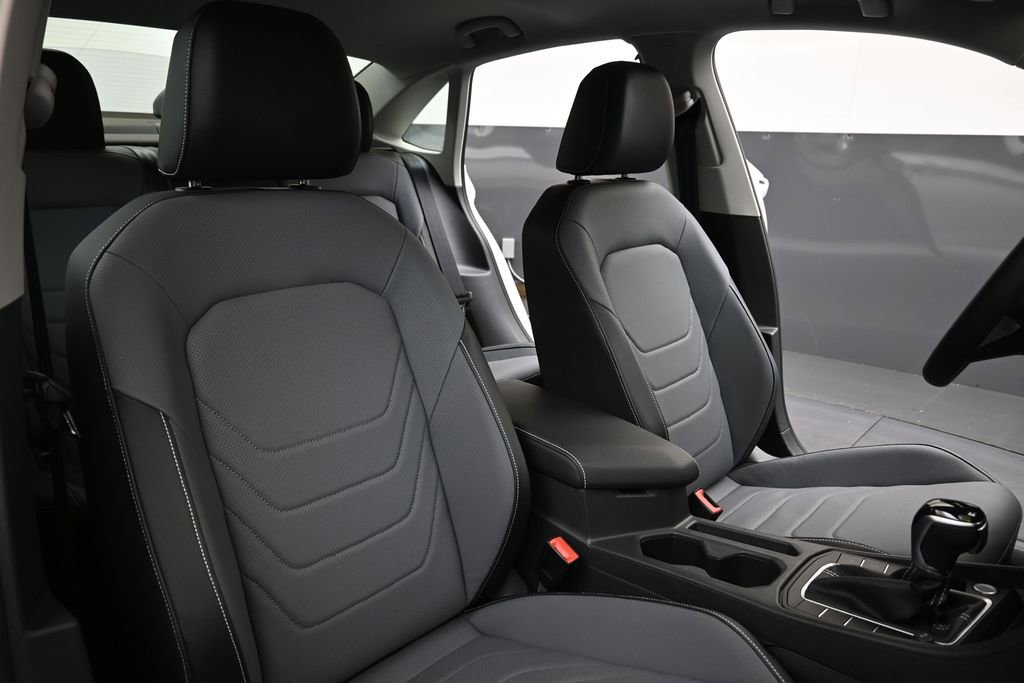 New 2026 Volkswagen Jetta SEL FWD image 13