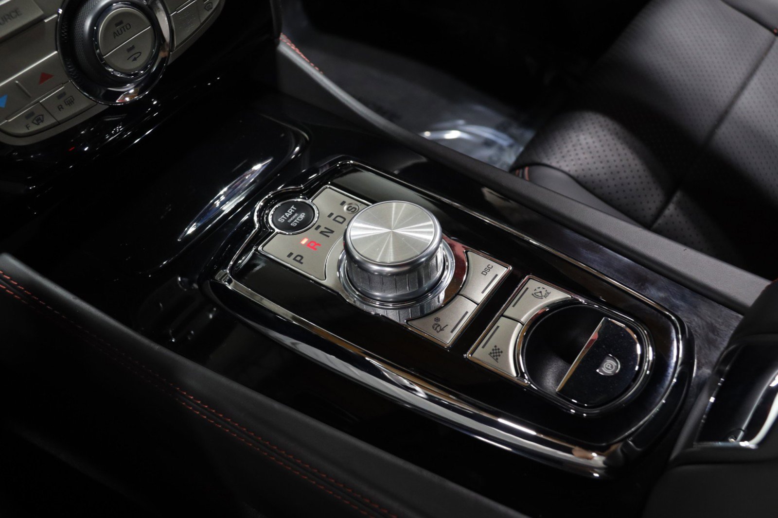 Used 2011 Jaguar XKR R image 56