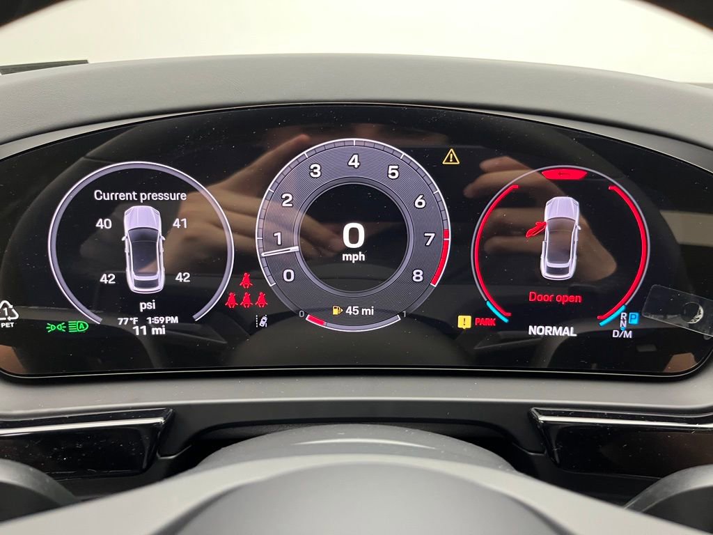 New 2025 Porsche Cayenne S image 11