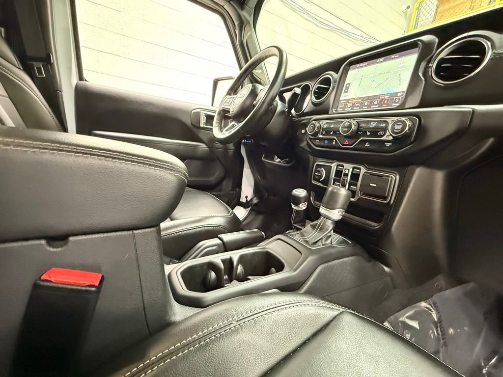 Used 2023 Jeep Wrangler Sahara w/ Cold Weather Group image 47