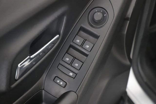 Used 2022 Chevrolet Trax LS w/ Tint and Cruise Package image 19