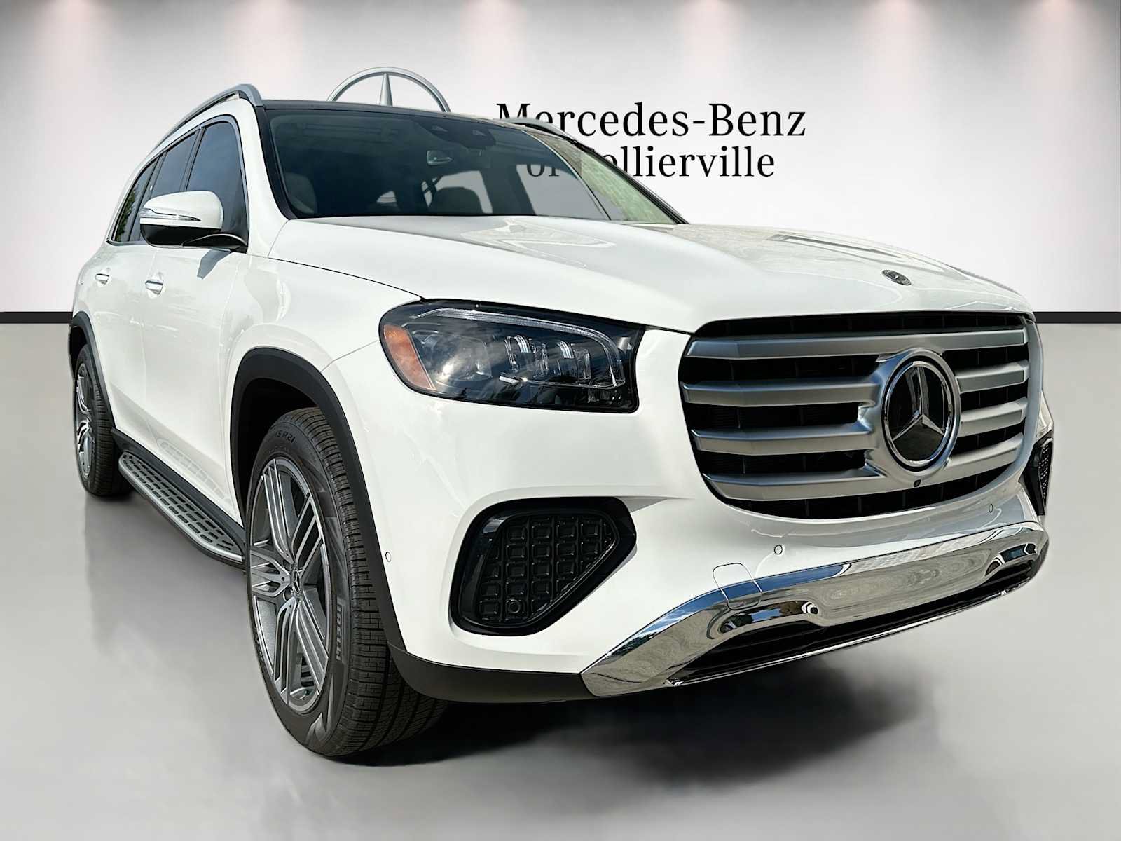New 2026 Mercedes-Benz GLS 450 4MATIC image 3