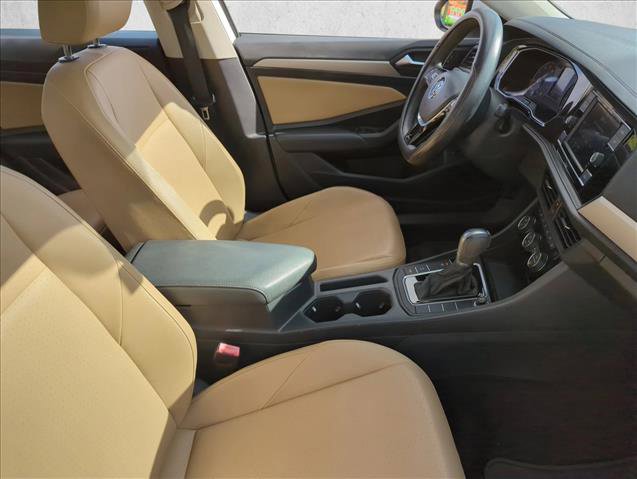 Used 2019 Volkswagen Jetta SE image 24
