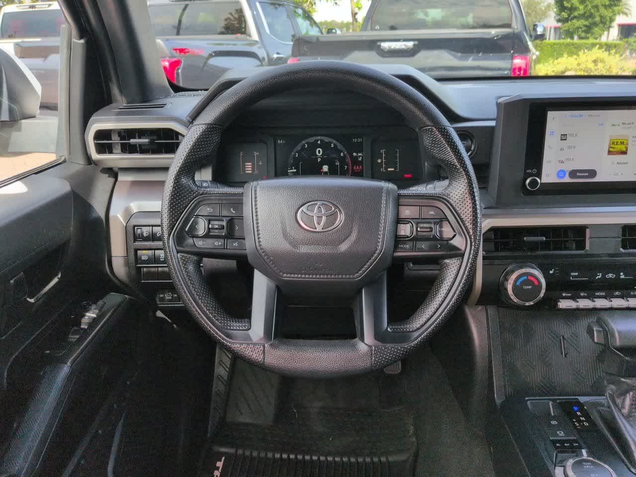Used 2025 Toyota Tacoma SR5 AWD/4WD image 15