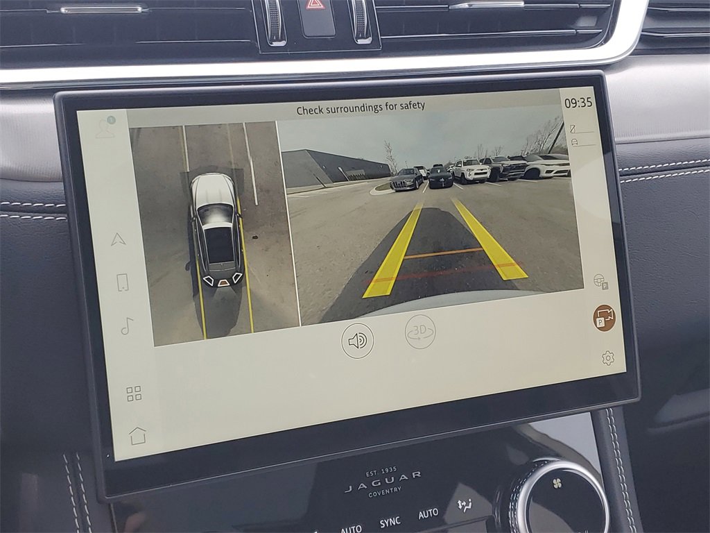 New 2025 Jaguar F-PACE R-Dynamic S image 21