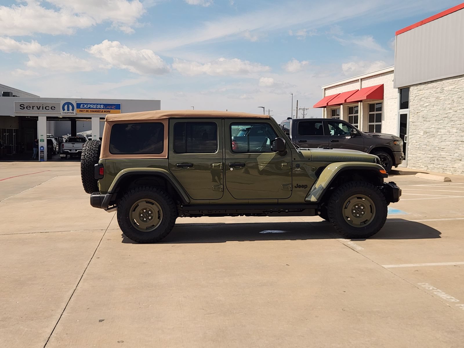 New 2026 Jeep Wrangler Unlimited Sport AWD/4WD image 7