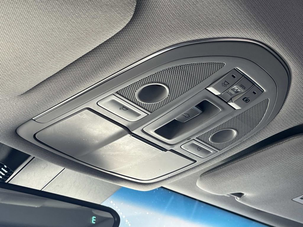 Used 2018 Genesis G80 3.8 w/ Option Group 02 image 35