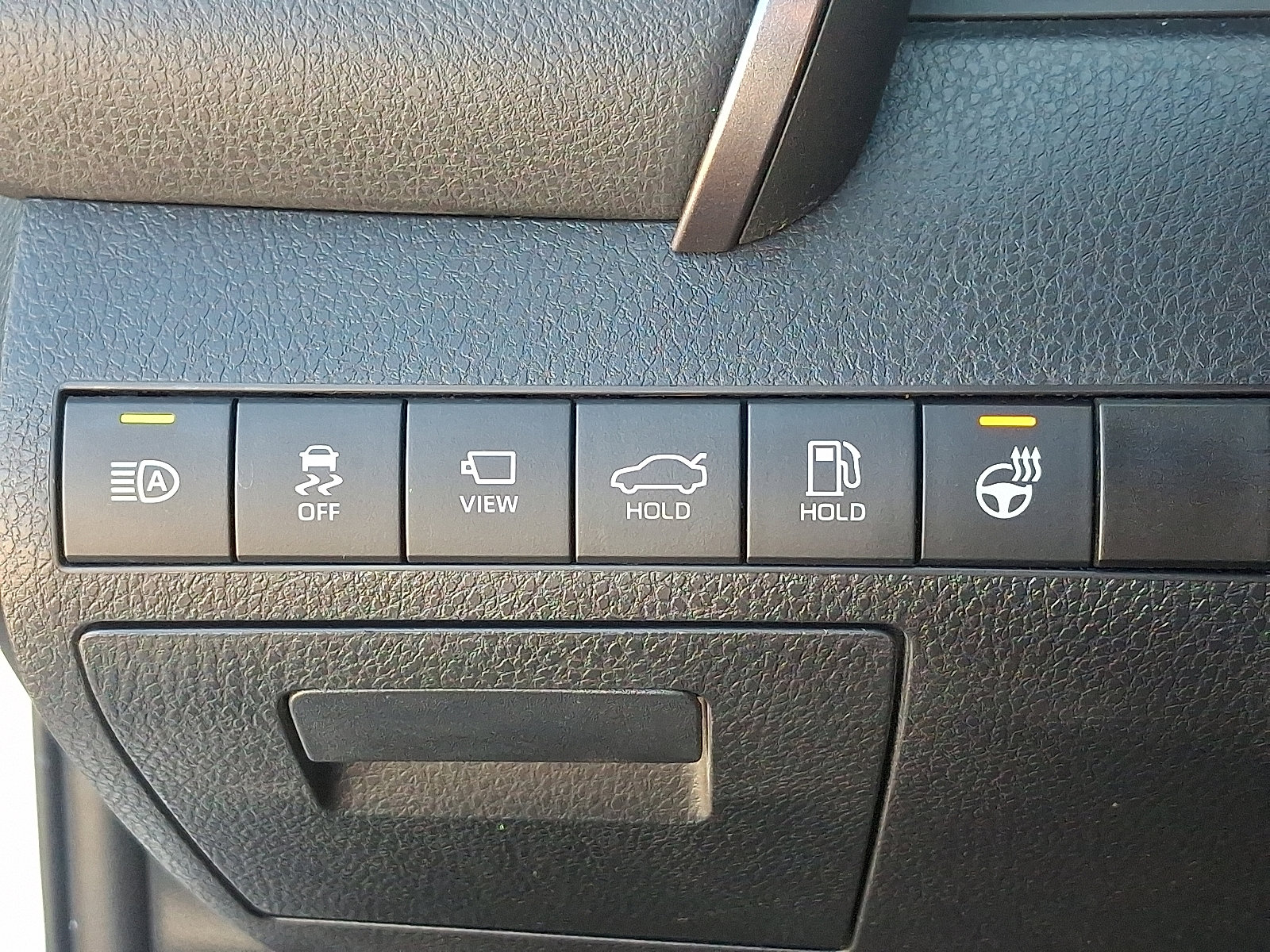 Certified 2021 Toyota Camry XLE w/ Navigation Upgrade Package image 24