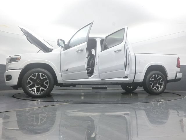 Used 2025 RAM 1500 Laramie w/ Sport Appearance Package AWD/4WD image 59