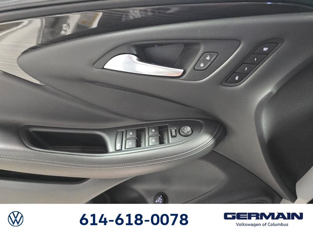 Used 2020 Buick Envision Premium AWD/4WD image 28