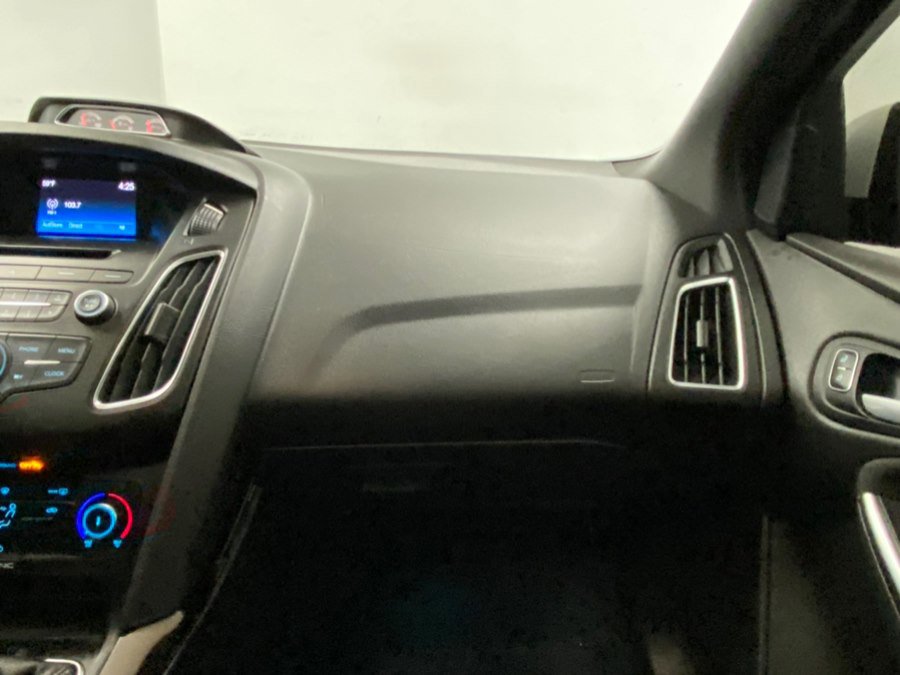 Used 2016 Ford Focus ST FWD image 26