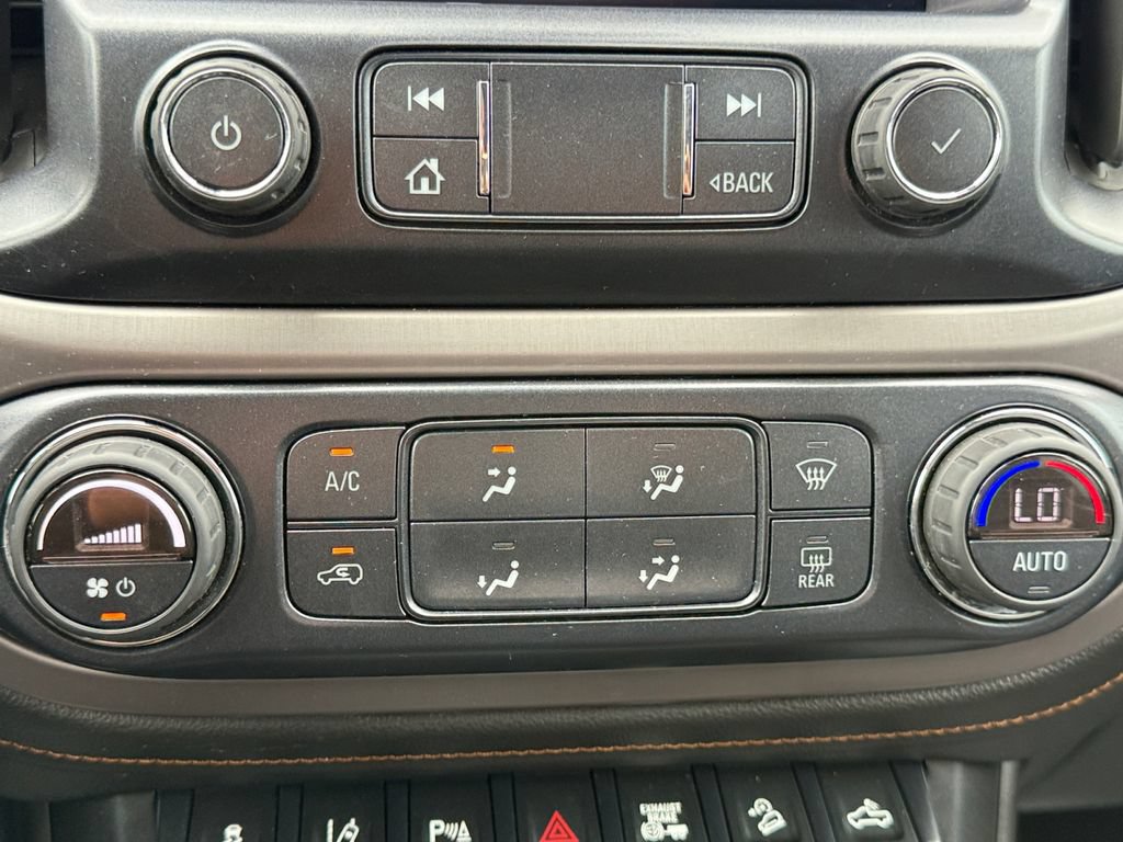Used 2021 GMC Canyon AT4 w/ Driver Alert Package AWD/4WD image 18
