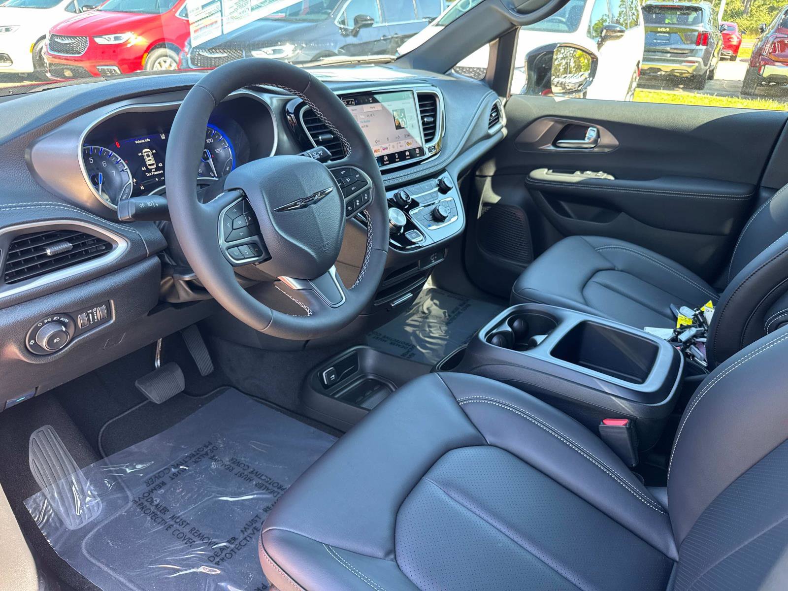 New 2026 Chrysler Pacifica Select image 21