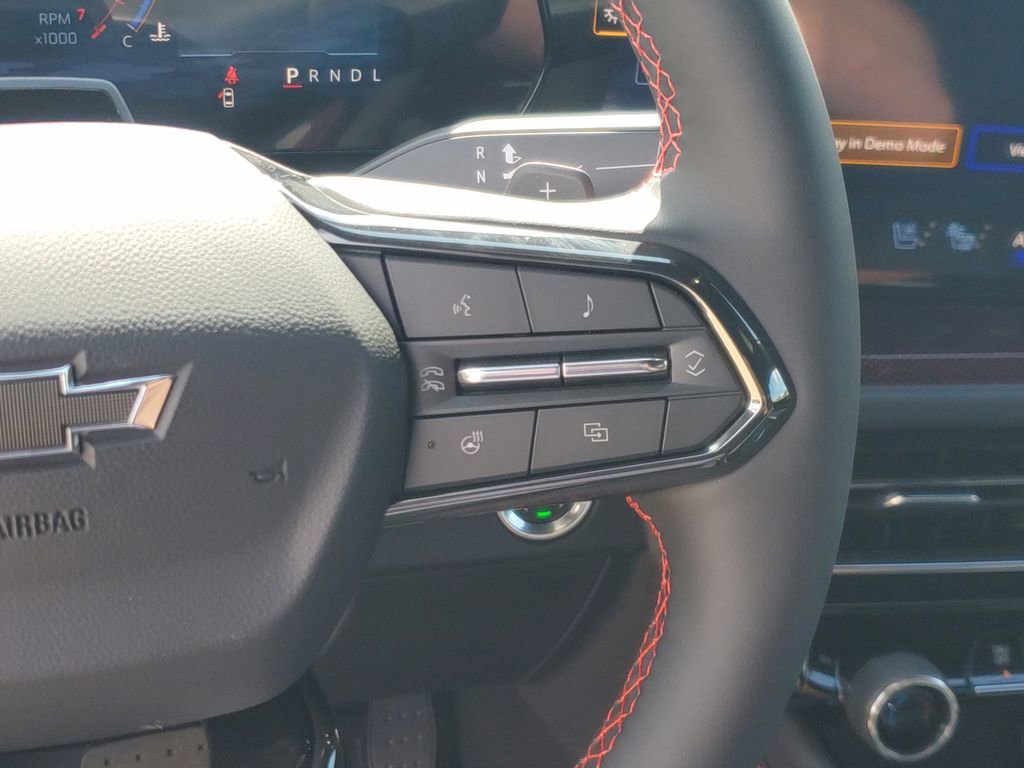 New 2026 Chevrolet Traverse RS image 25