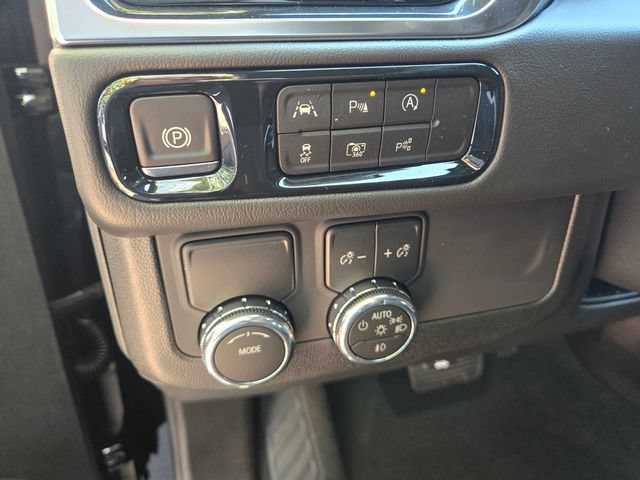 New 2026 GMC Yukon Denali RWD image 10