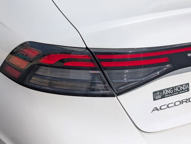 Used 2024 Honda Accord EX-L image 11
