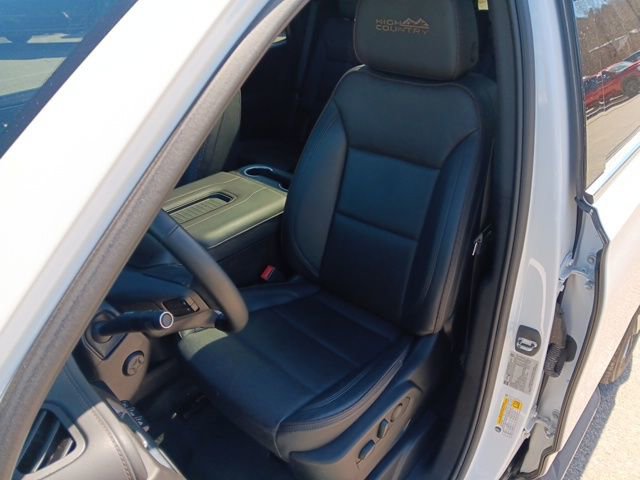 Used 2023 Chevrolet Tahoe High Country image 29