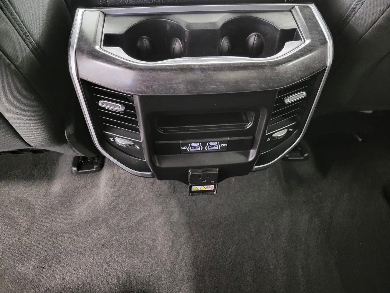 Used 2021 RAM 1500 Big Horn image 23