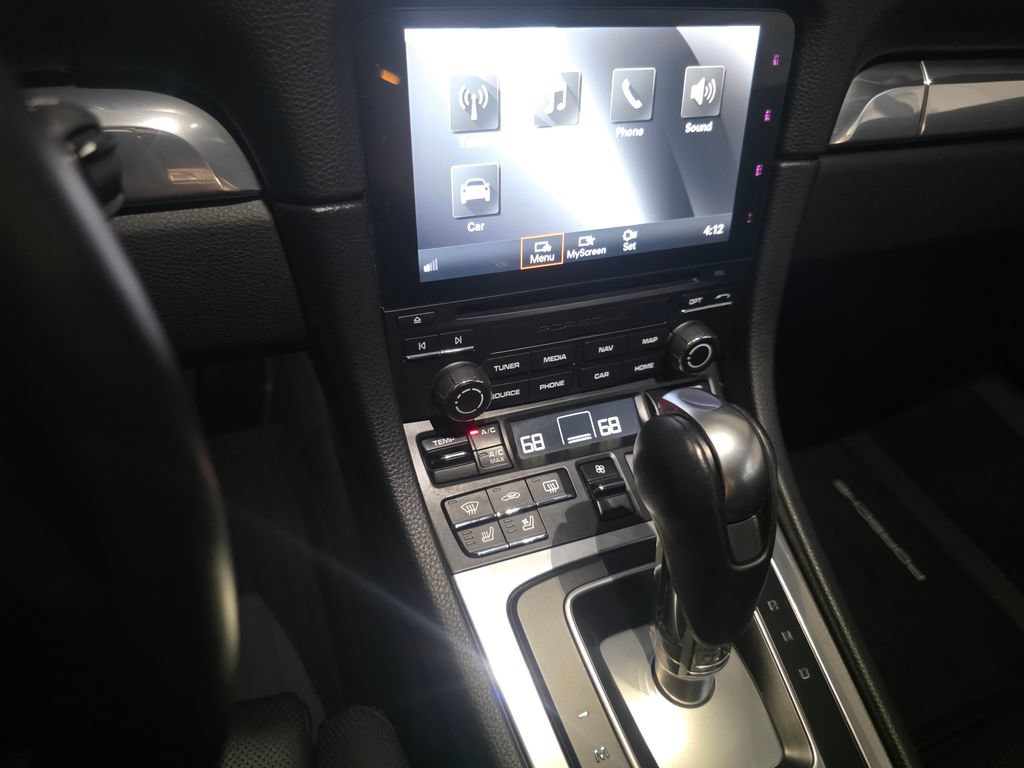 Certified 2022 Porsche 718 Cayman RWD image 27
