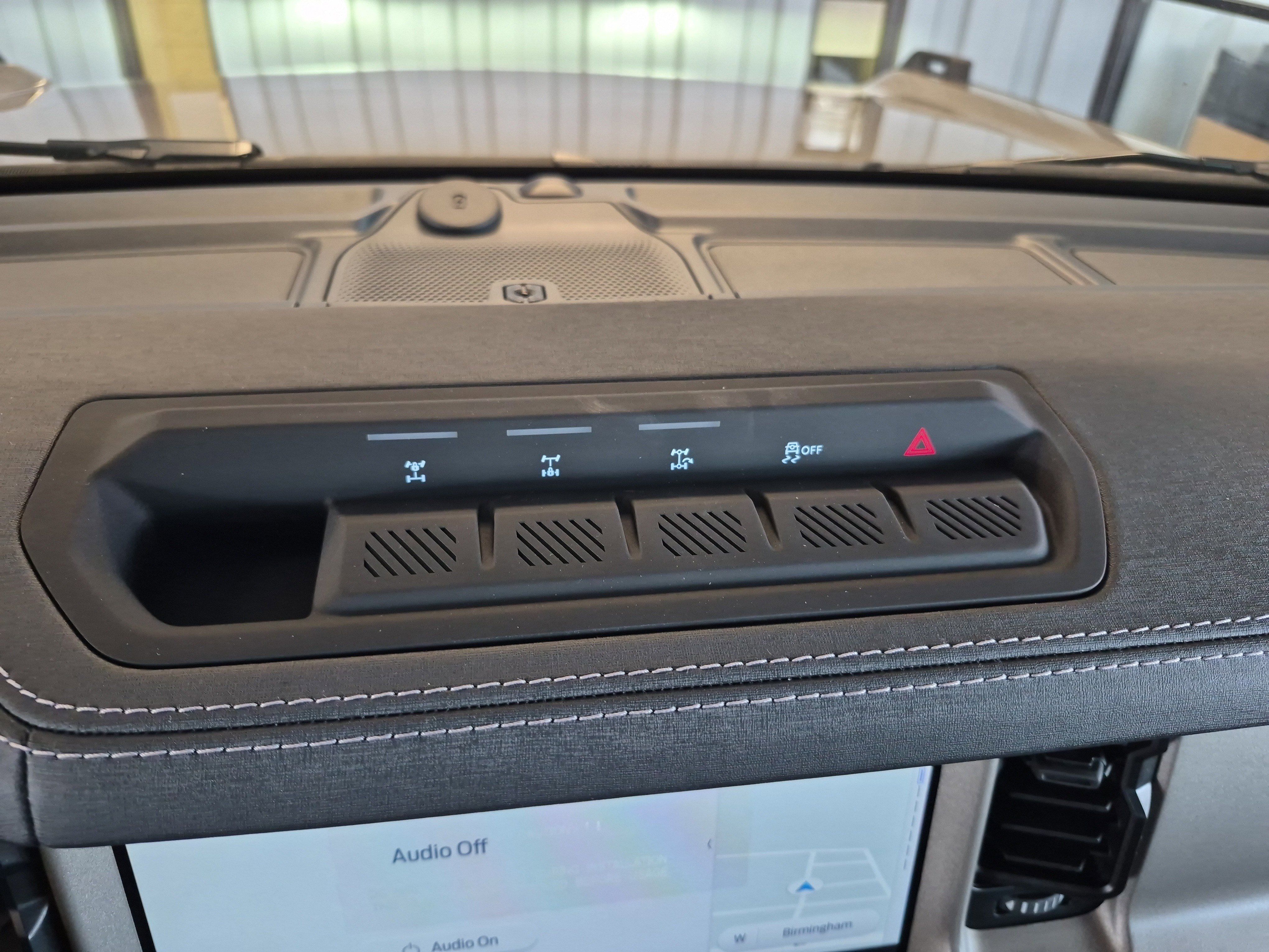 New 2025 Ford Bronco Outer Banks w/ Sasquatch Package image 35