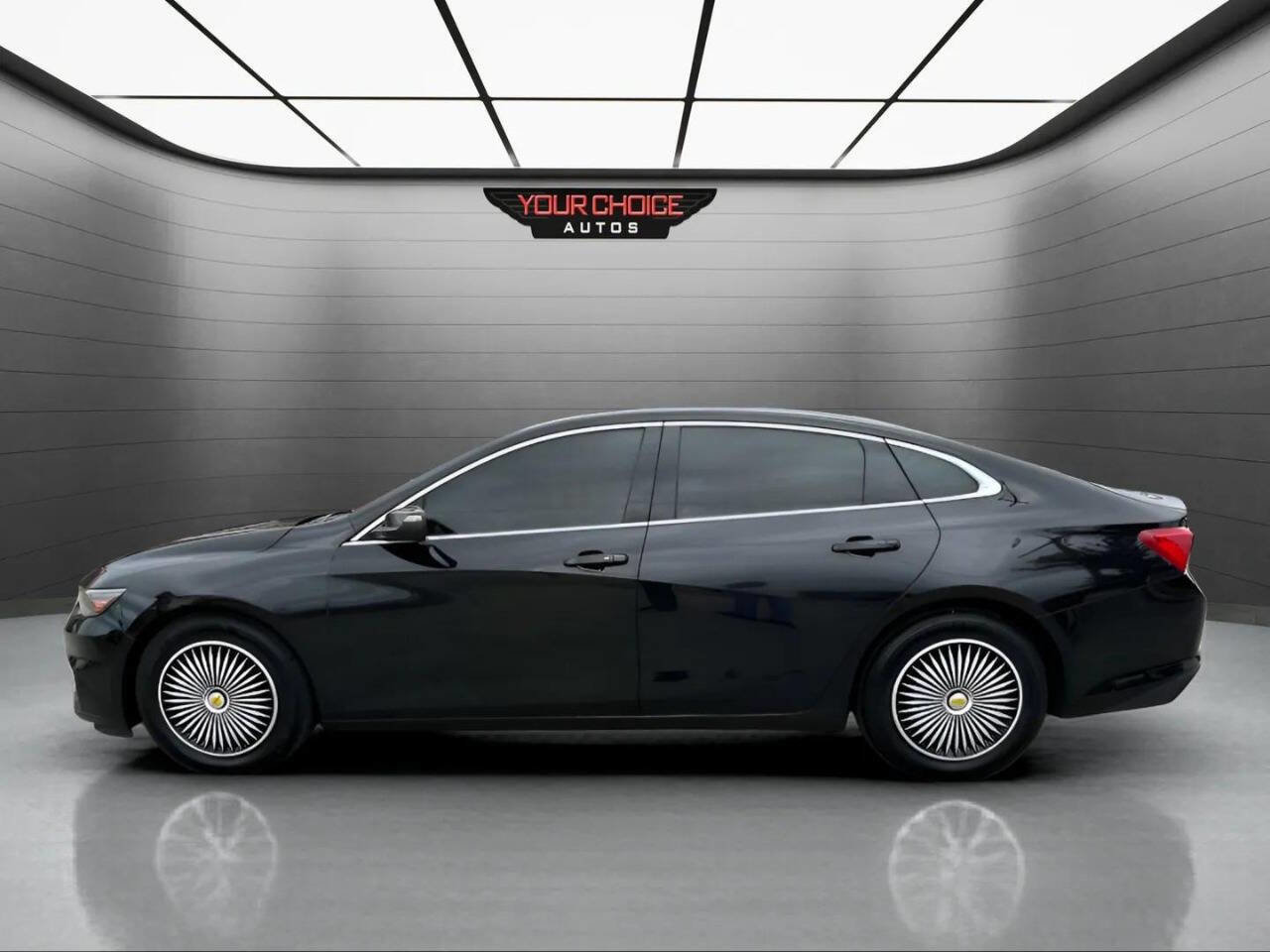 Used 2017 Chevrolet Malibu LT w/ LPO, Convenience Package 2 image 2