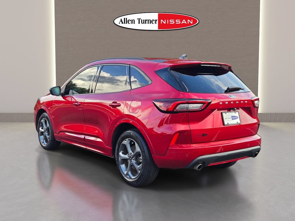 Used 2024 Ford Escape ST-Line w/ Tech Pack #1 FWD image 8