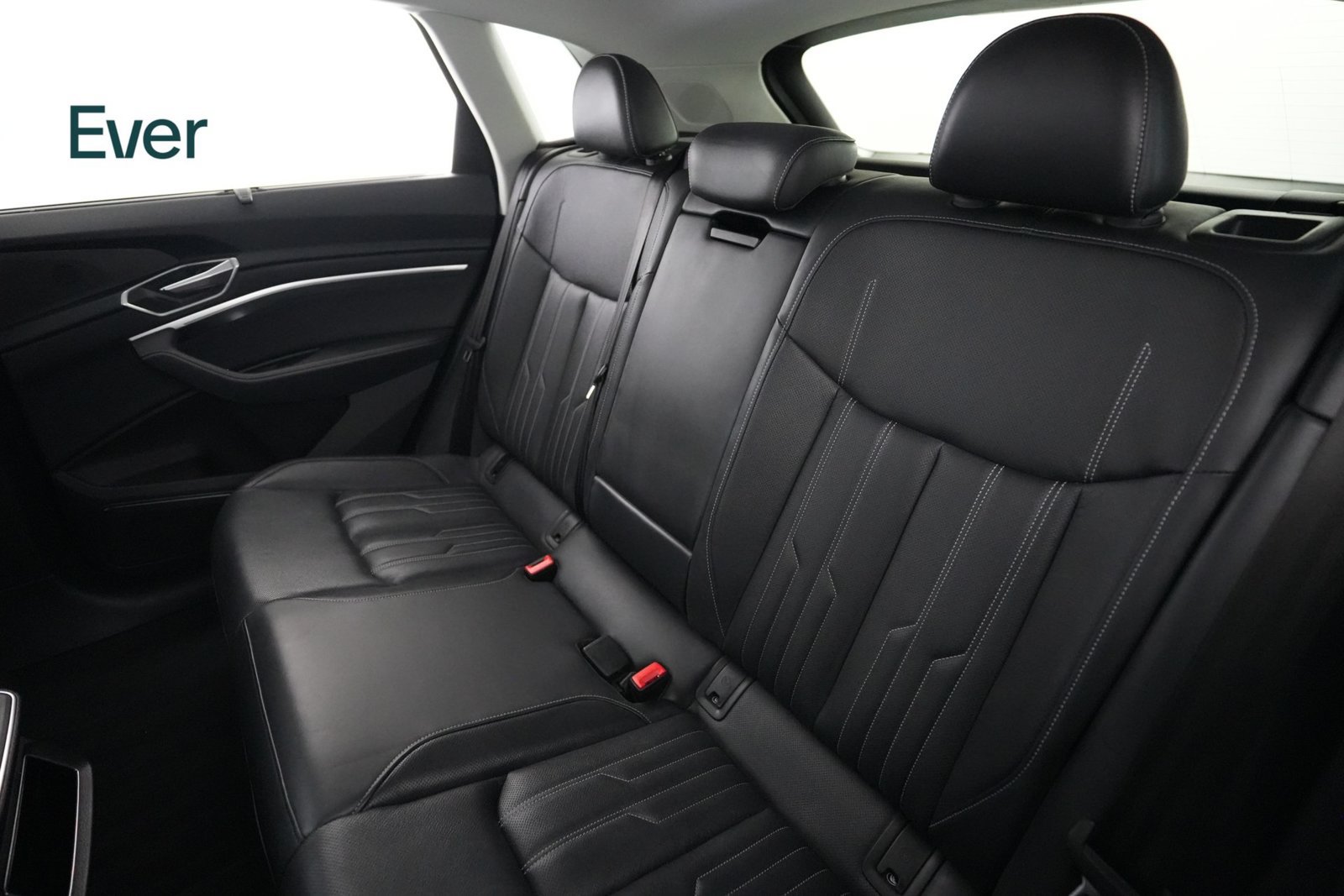 Used 2024 Audi Q8 e-tron Premium Plus w/ Prestige Package AWD/4WD image 24