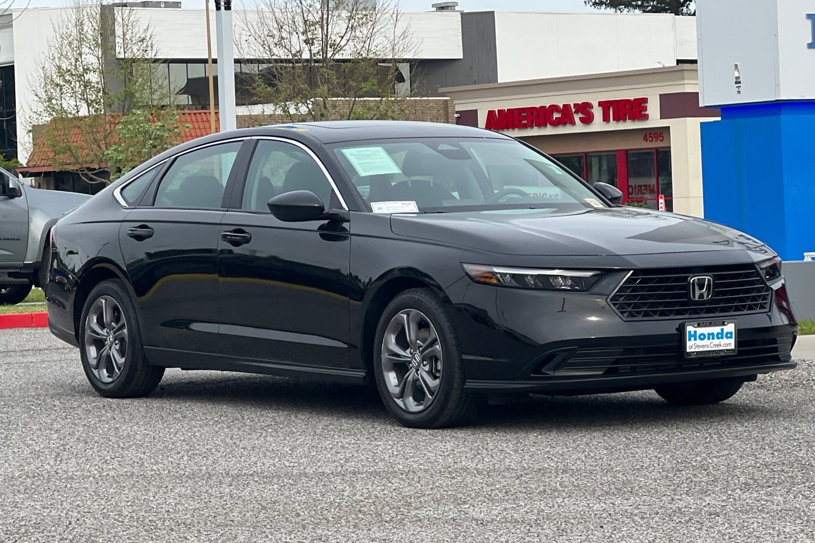 Certified 2024 Honda Accord EX image 6