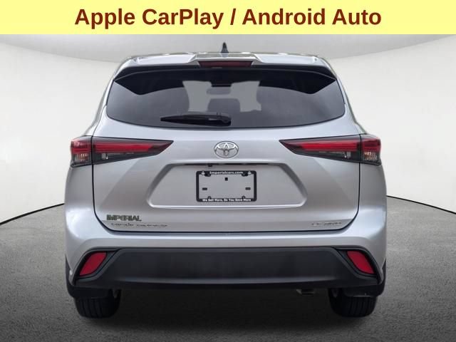 Certified 2024 Toyota Highlander LE AWD/4WD image 7