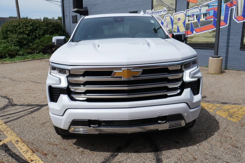 New 2026 Chevrolet Silverado 1500 High Country AWD/4WD image 2