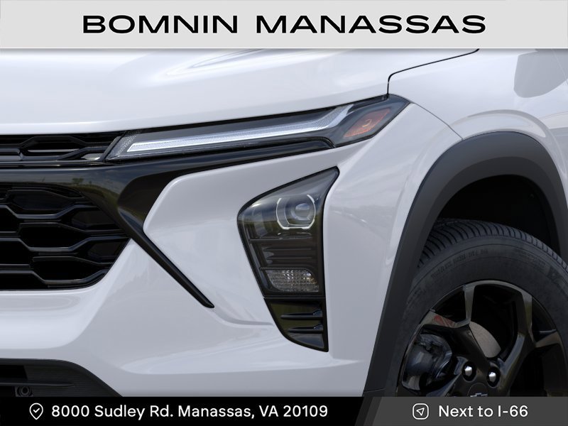 New 2026 Chevrolet Trax LT w/ Midnight Edition FWD image 10