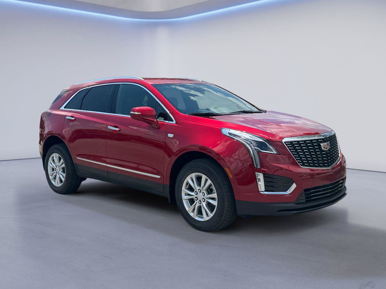 New 2026 Cadillac XT5 Luxury AWD/4WD image 1