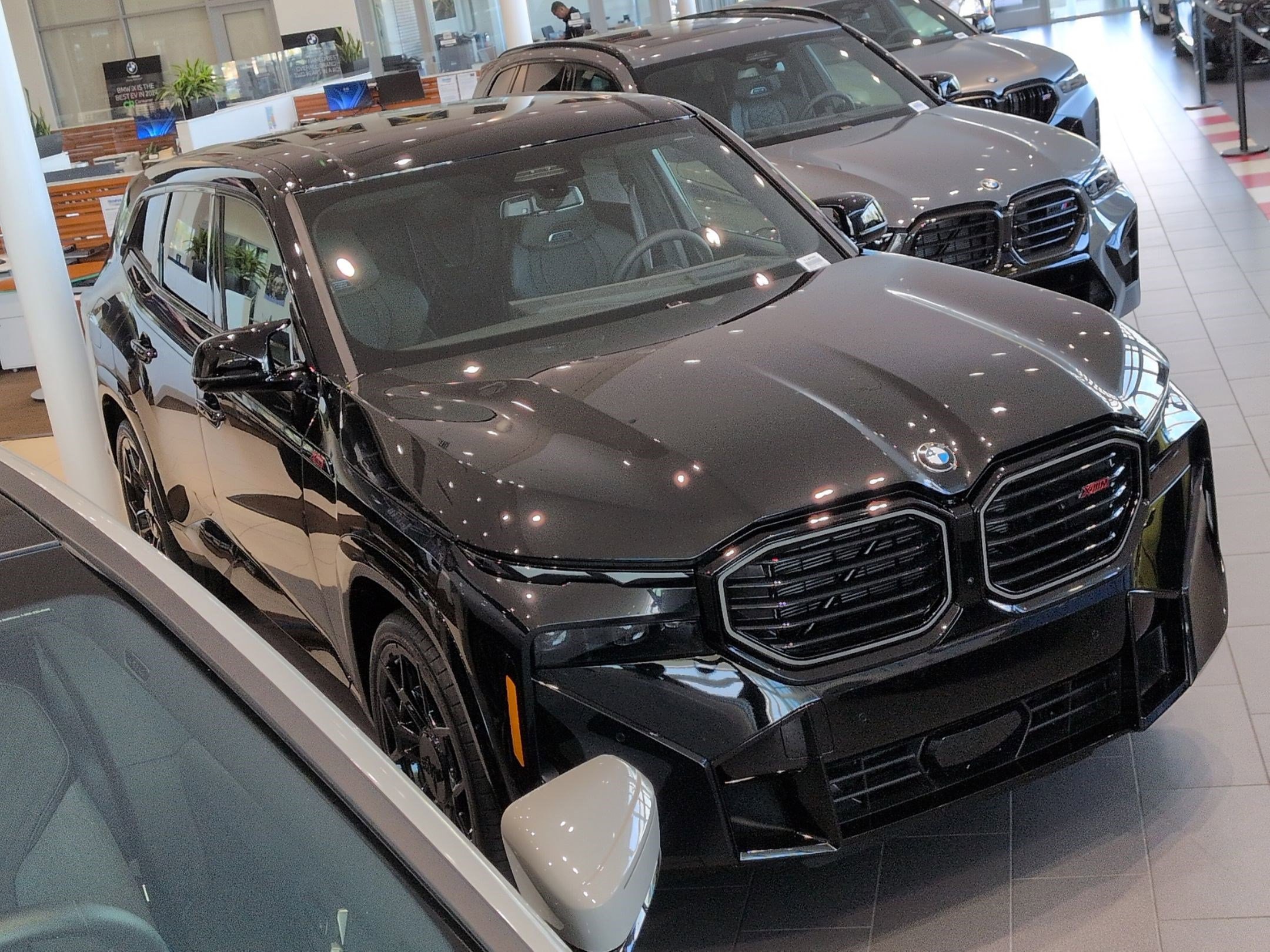 New 2026 BMW XM Label Red w/ M Driver's Package AWD/4WD image 2