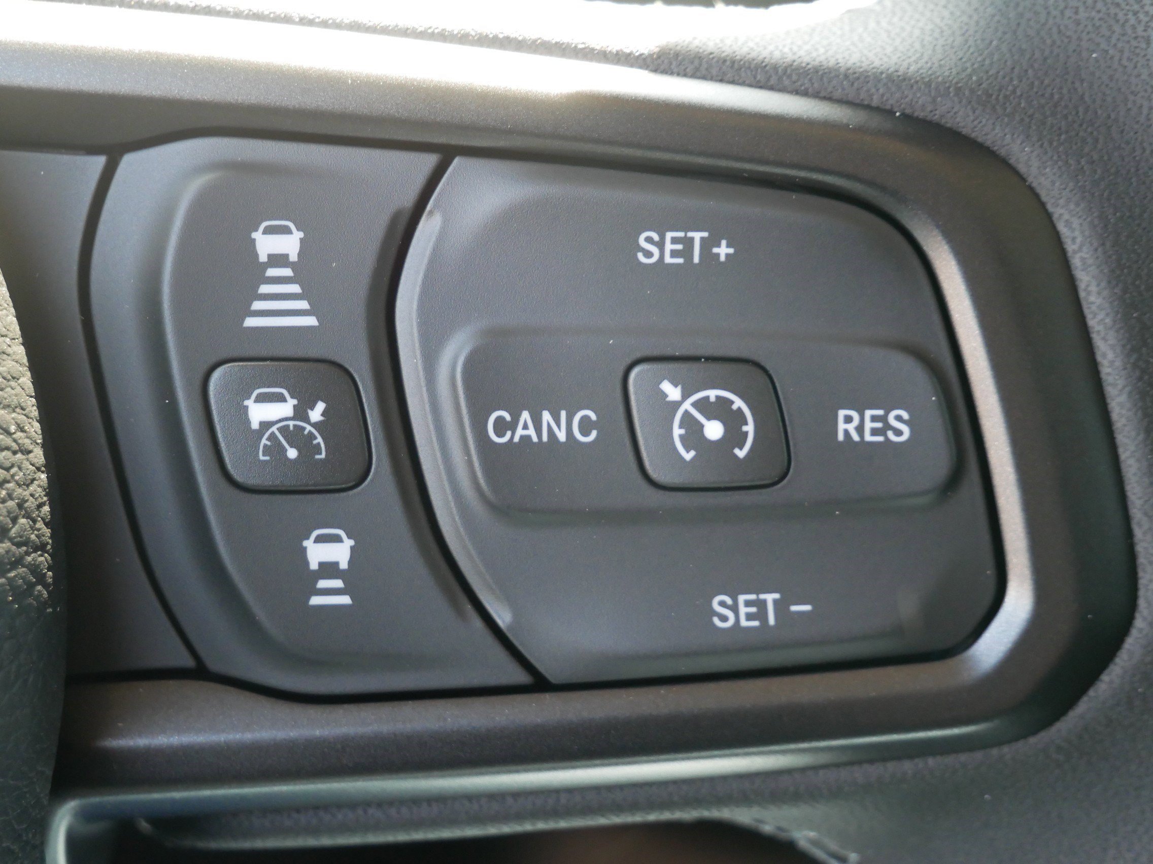 New 2026 Jeep Gladiator Rubicon AWD/4WD image 16