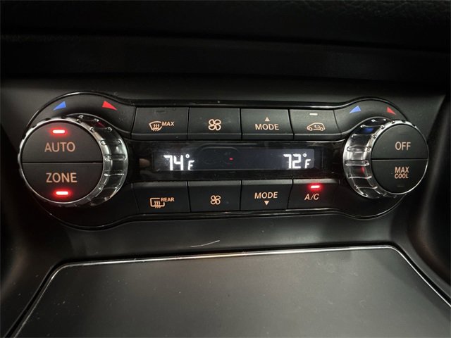 Used 2018 Mercedes-Benz GLA 250 4MATIC image 19