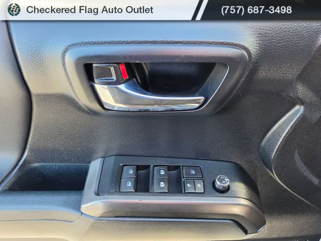 Used 2018 Toyota Tacoma TRD Sport image 20