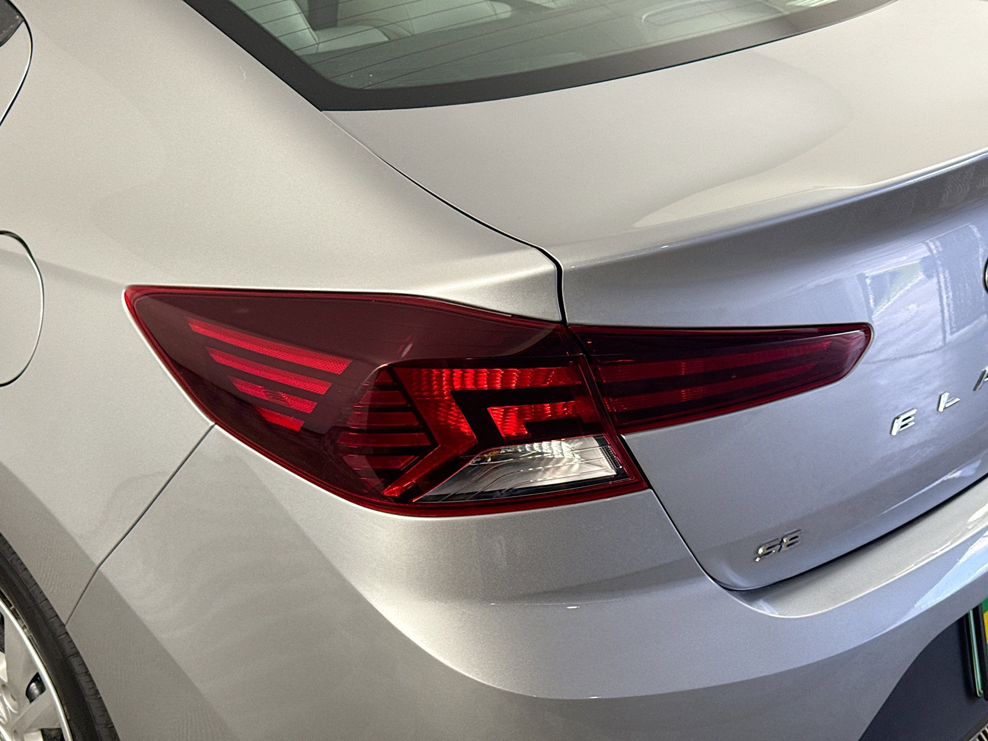 Used 2020 Hyundai Elantra SE w/ Cargo Package (C1) image 35