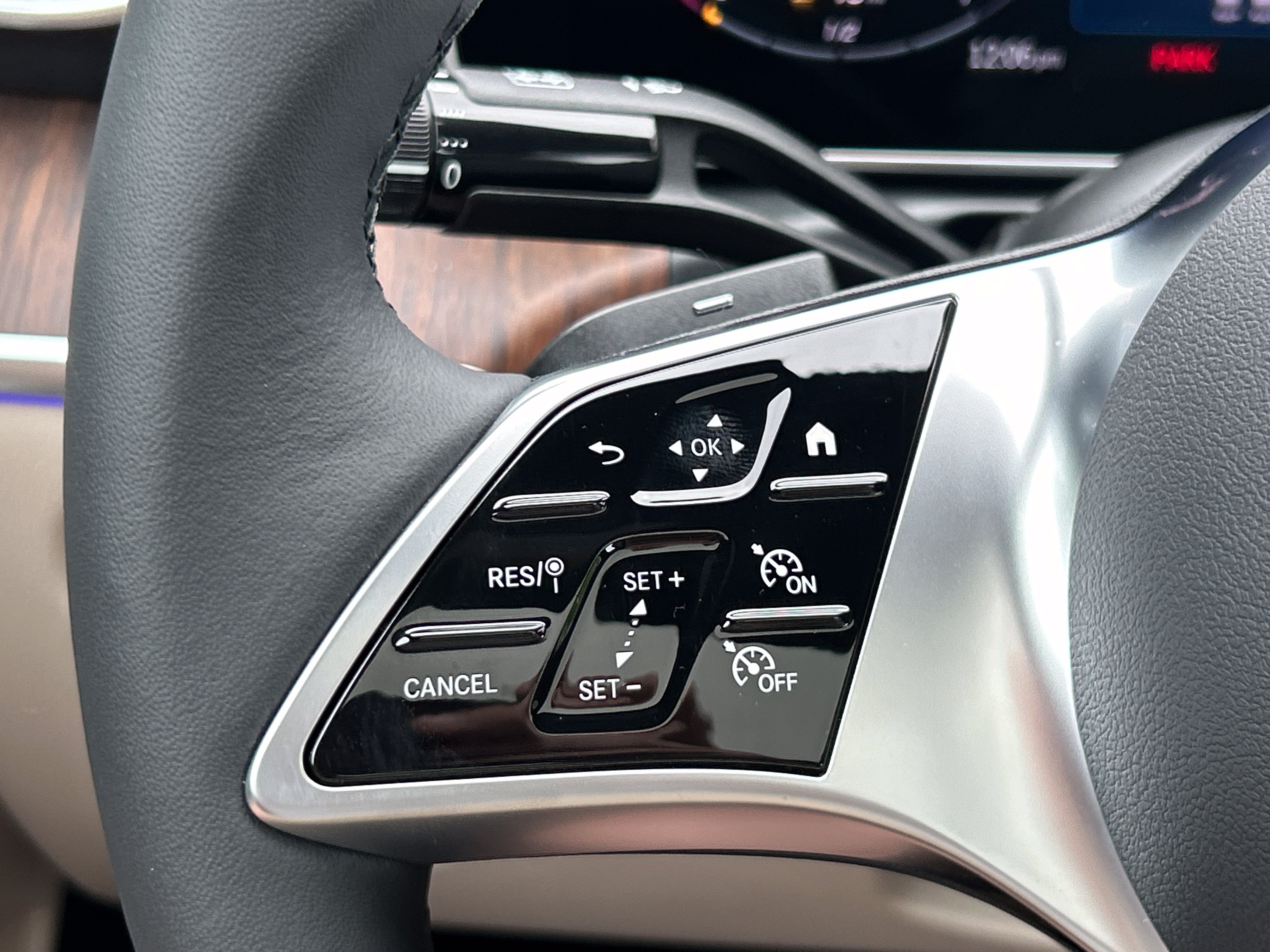 New 2026 Mercedes-Benz C 300 Sedan image 26