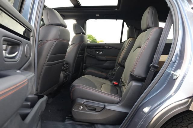New 2026 Honda Pilot TrailSport image 23