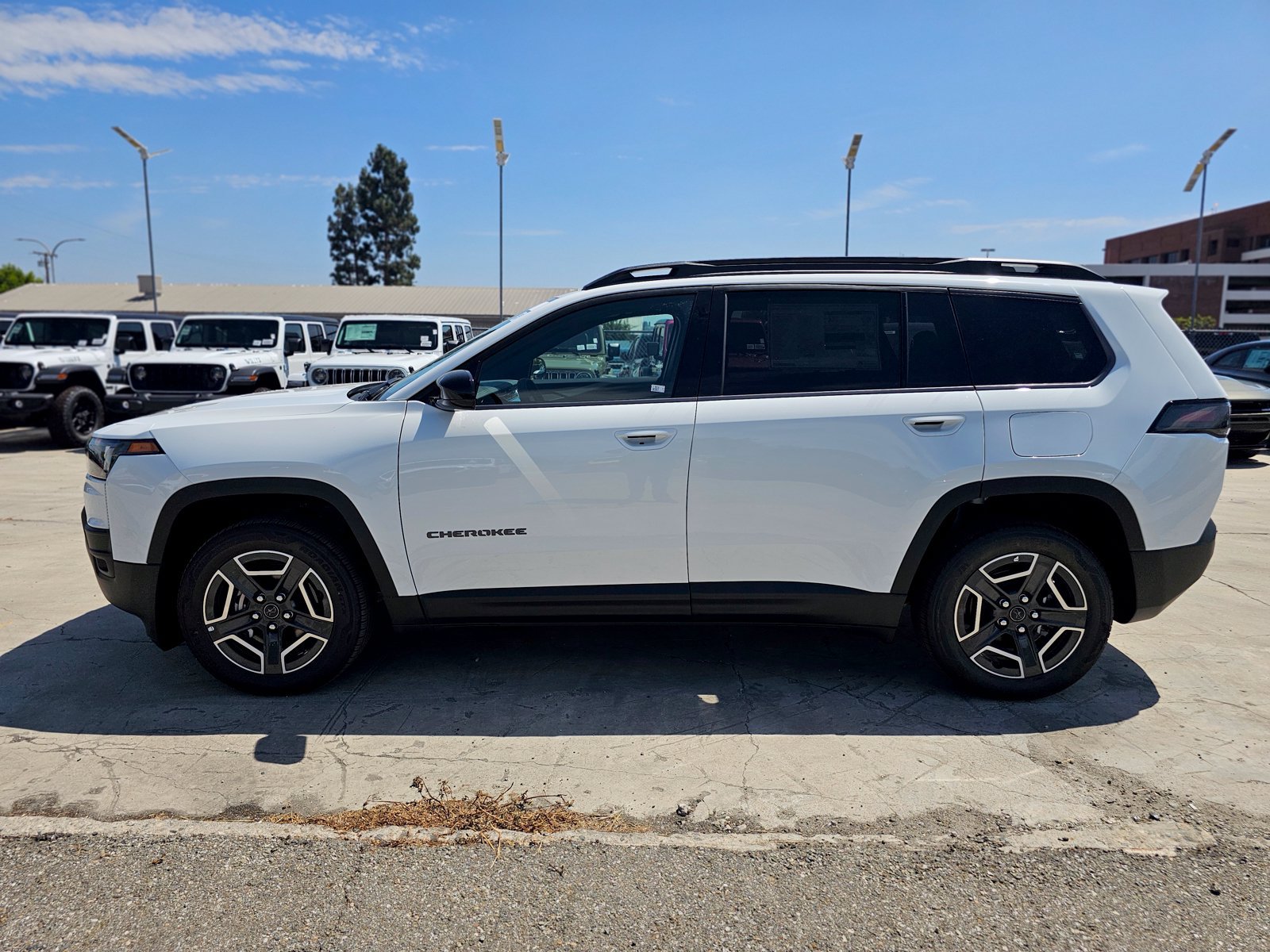 New 2026 Jeep Cherokee Laredo AWD/4WD image 5
