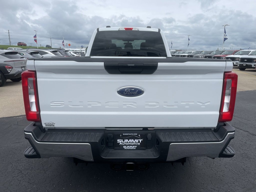 Used 2024 Ford F250 XLT image 33