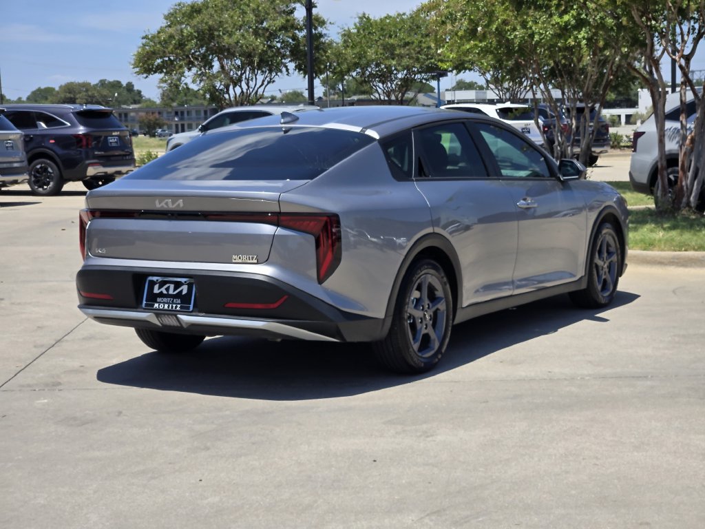New 2026 Kia K4 FWD image 4