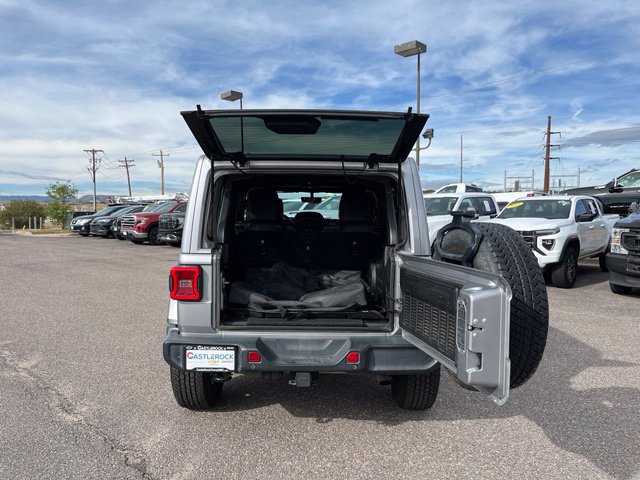 Used 2018 Jeep Wrangler Unlimited Sahara AWD/4WD image 23