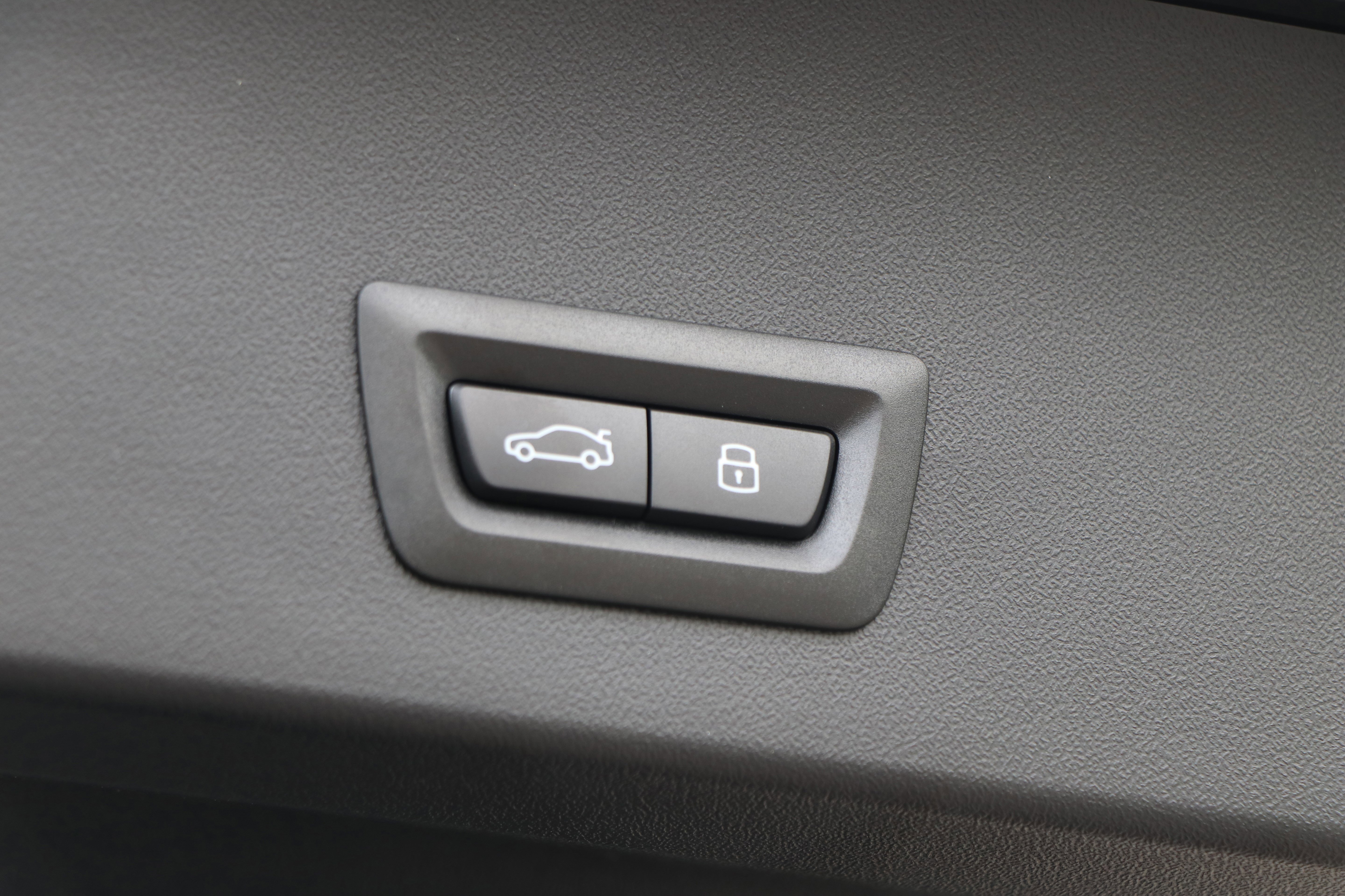 Certified 2025 BMW X3 xDrive30i w/ Premium Package image 31