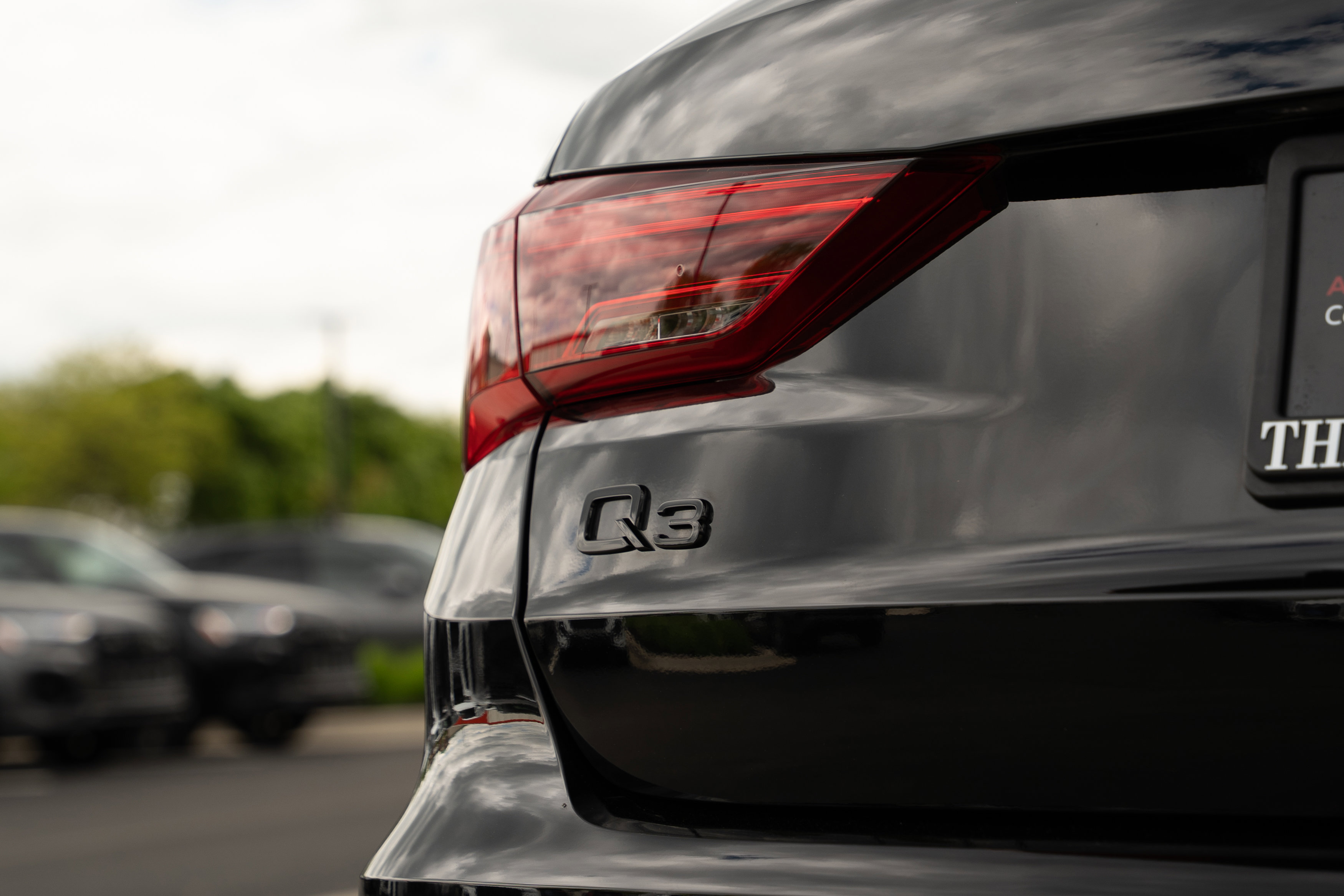 Certified 2025 Audi Q3 2.0T Premium w/ Convenience Package AWD/4WD image 29