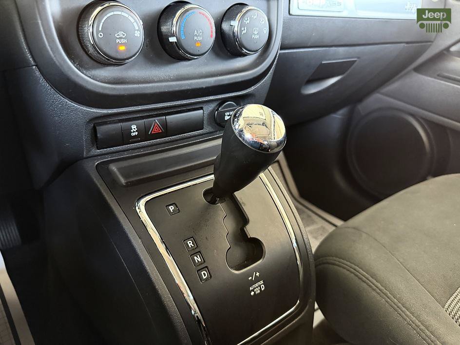 Used 2015 Jeep Compass Sport w/ Power Value Group FWD image 17