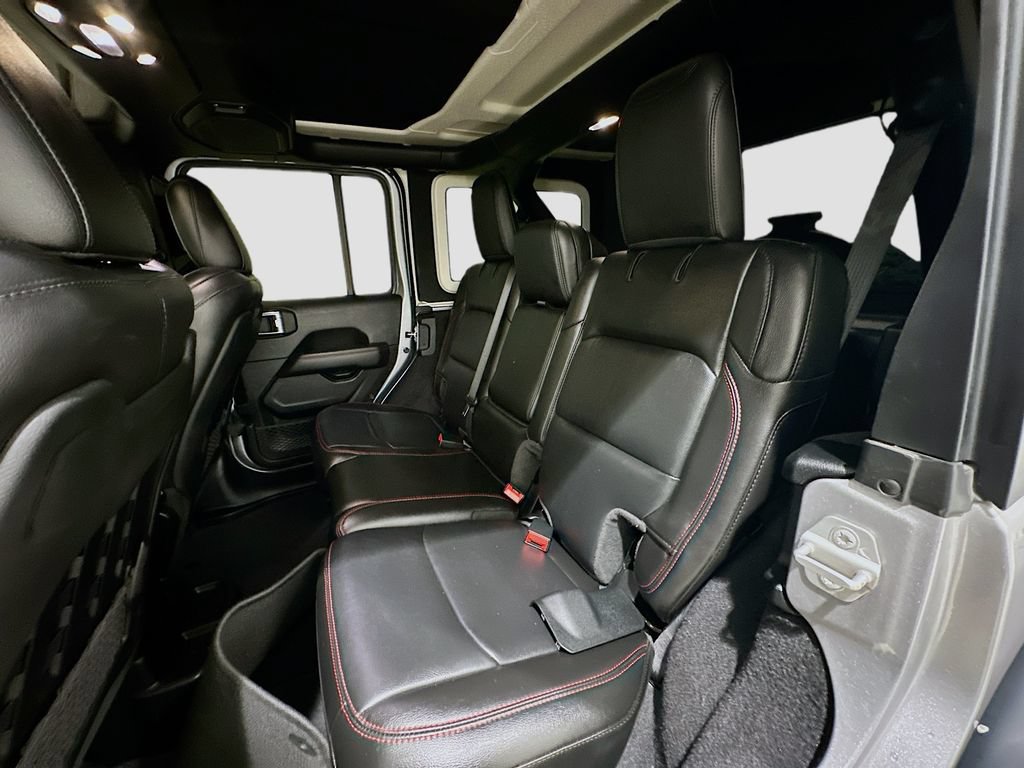 Used 2021 Jeep Wrangler Unlimited Rubicon AWD/4WD image 22