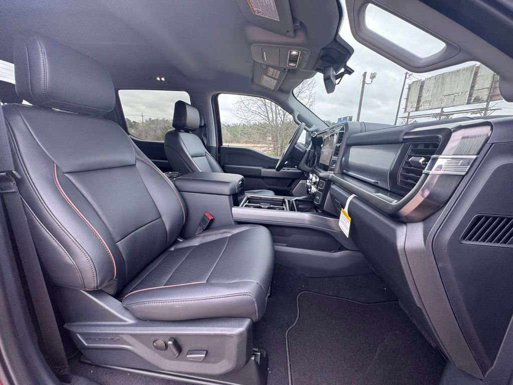 New 2026 Ford F250 Lariat w/ FX4 Off-Road Package image 15