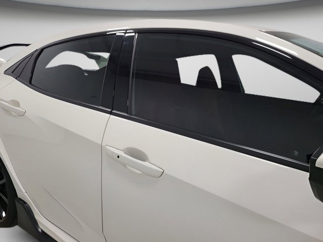 Used 2019 Honda Civic Type R image 13