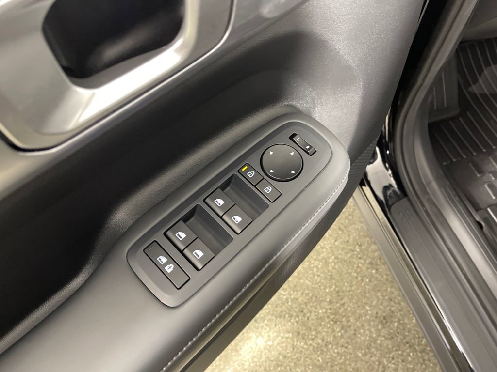 Certified 2025 Hyundai Santa Fe XRT image 18